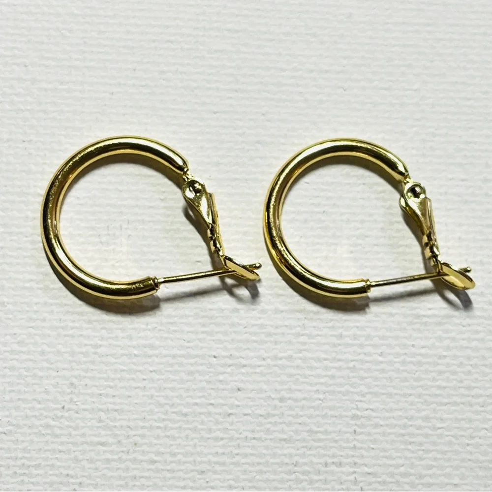 IBBCN Stamped Hoop Pierced Earrings Gold Vermeil 5/8 Inch Long 1/16